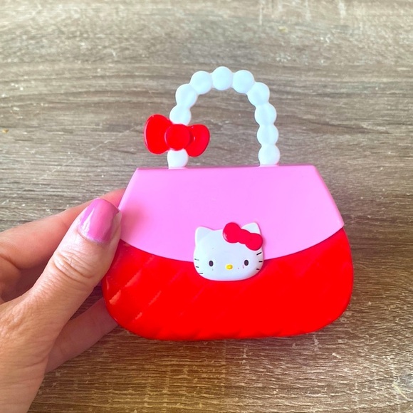 Hello Kitty Mini Plastic purse 👛 PRICE FIRM 💥 - Picture 1 of 9